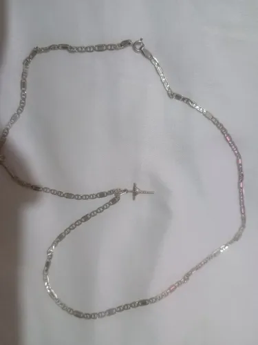 CORDÃO DE PRATA FINO 925 COM PINGENTE