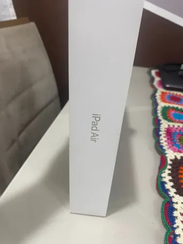 iPad Air de 13 polegadas, M3, 128 GB, Luz das estrelas