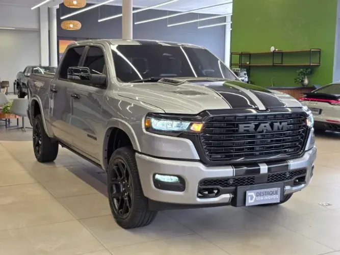 Ram 1500 Laram. Night ED. Bi-TB 3.0 4X4 Aut. 2025