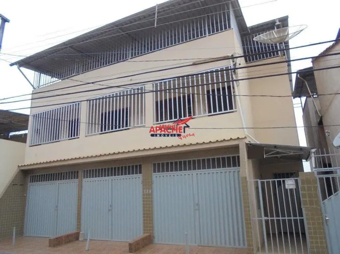 Apartamento de 02 quartos para venda no bairro São Sebastião em Viçosa-MG.