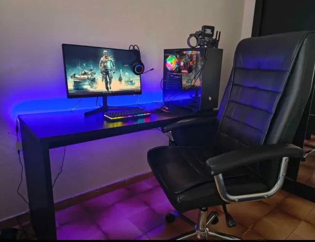 Pc gamer completo. Mesa, cadeira, monitor, headset, teclado, mouse.. tudo
