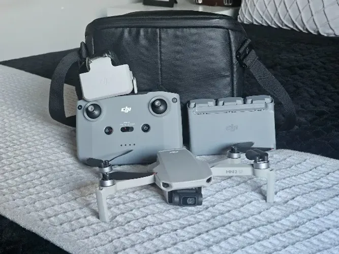 Drone DJI Mini 2 Se Fly More Combo