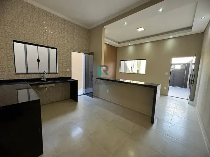 Casa Nova à Venda Bairro Industrial | Lorena/SP