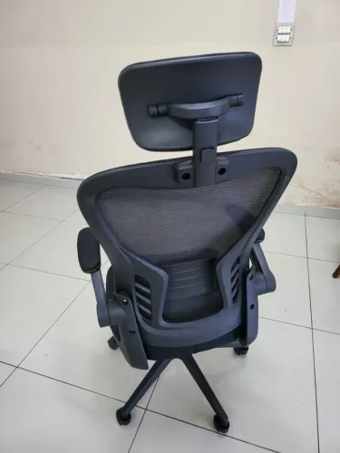 Cadeira Presidente Ergonômica Mesh com Apoio de Cabeça