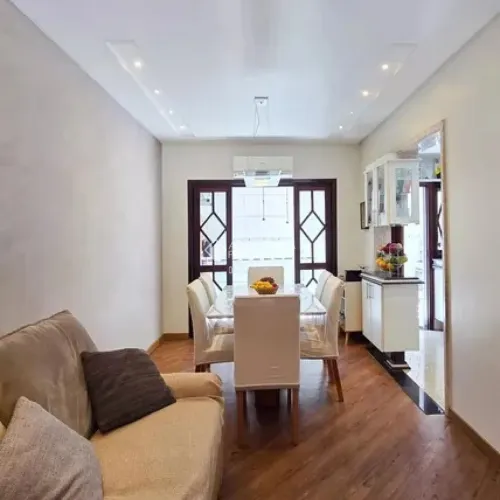Casa em condominio á venda Bairro Demarchi SBC