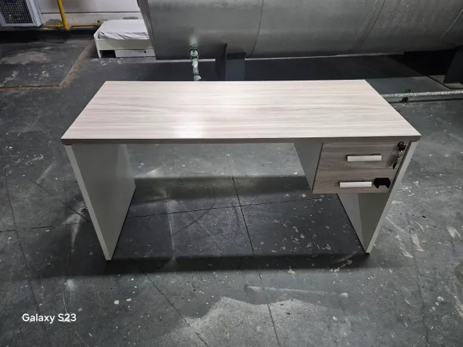 Mesa de escritório