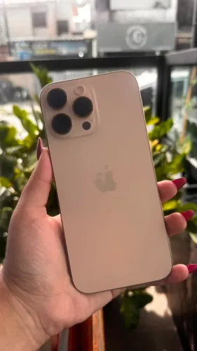 iPhone 16 pro Max // 256 GB