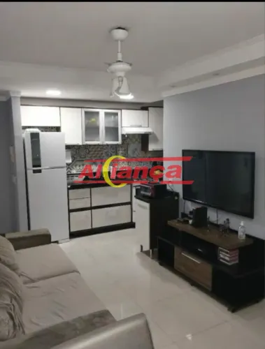 APARTAMENTO COM GARAGEM COBERTA, PRA CARRO E MOTO CONDOMINIO COPLETO