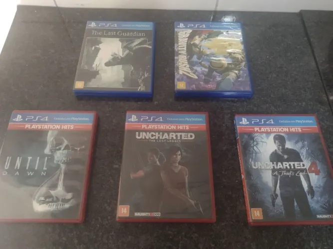 Vendo Jogos PS4.