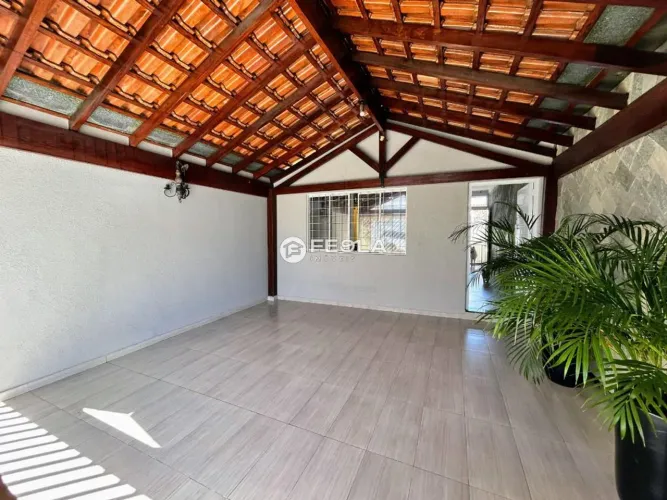 Casa à venda em Americana, Vila Santa Maria, com 2 quartos, com 69 m²
