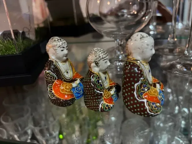 Trio Budas porcelana