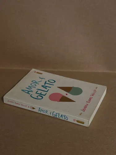 Livro Amor e Gelato 