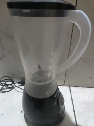 Liquidificador Mondial novo