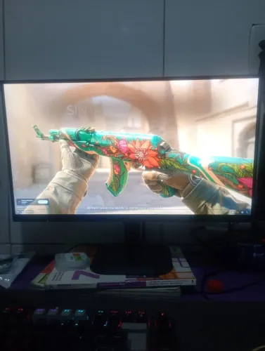 Monitor AOC 120Hz