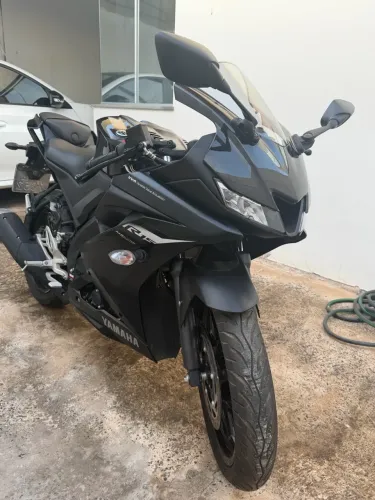 Yamaha YZF R-15 155 ABS 2025