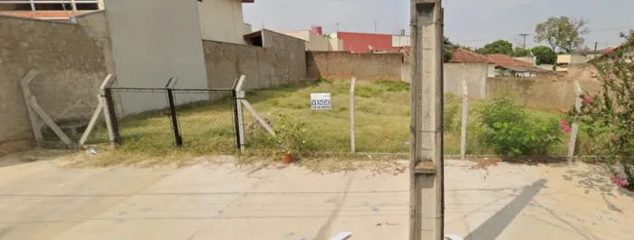 Terreno centro de Mogi Guaçu só