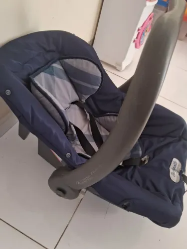 Cadeirinha bebê conforto