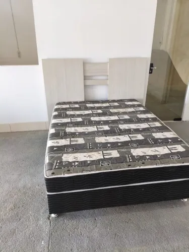 Cama box casal com cabeceira