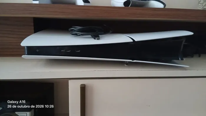 PlayStation 5 Slim 825