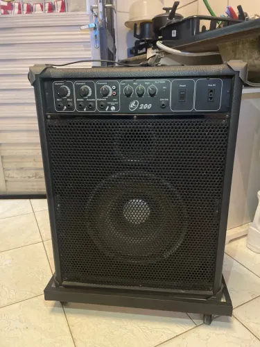 Caixa amplificadora
