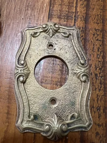 Espelho de tomada em bronze