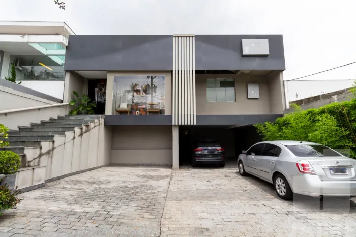 Imóvel comercial 6 vagas 280 m² na Rua Almirante Pereira Guimarães, Pacaembu