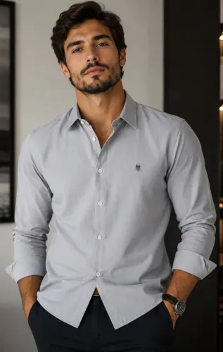 Camisa social Cinza tamanho G, bonita, bem confortável, Slim, sofisticada.