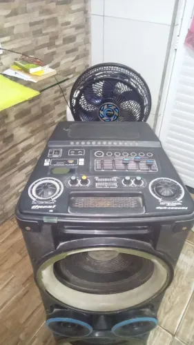 Som onealopb4000dj