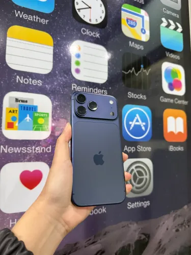 17 PRO MAX AZUL 256 GB SEMINOVO DISPONÍVEL