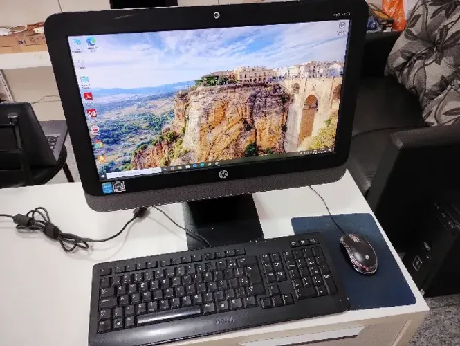 Computador Hp All In One Pro400 G1 Intel I3 8gb Mem Hd 500gb