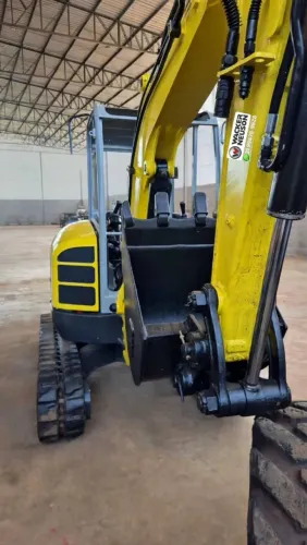 Mini escavadeira Wacker Neuson EZ28
