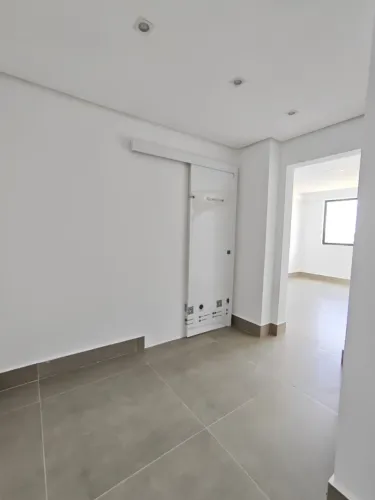Alugo apartamento de 177m2
