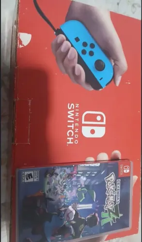 Nintendo switch com defeito na tela com todos os acessórios originais e pokemon za