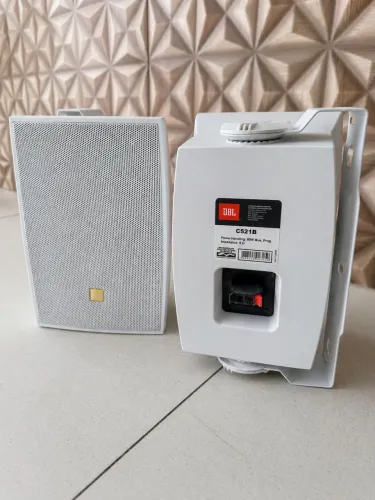 Caixa de som JBL C521B perfeito estado