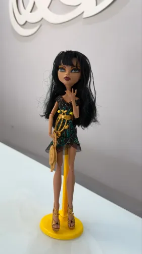 Boneca monstra high - Cleo de Nile