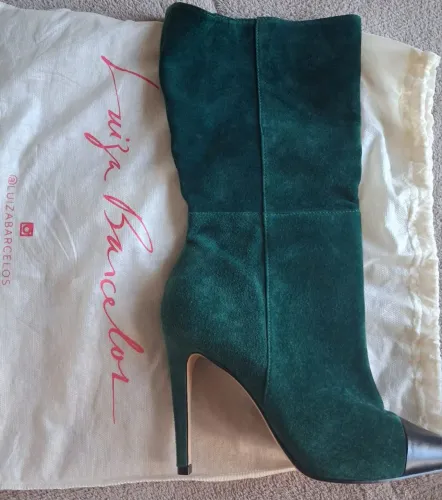 Bota Luiza Barcelos