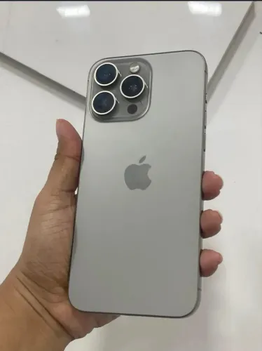 15 pro max 256 GB