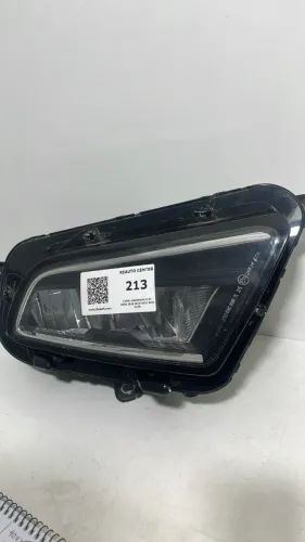 FAROL ESQUERDO FIAT TORO - COM DETALHE