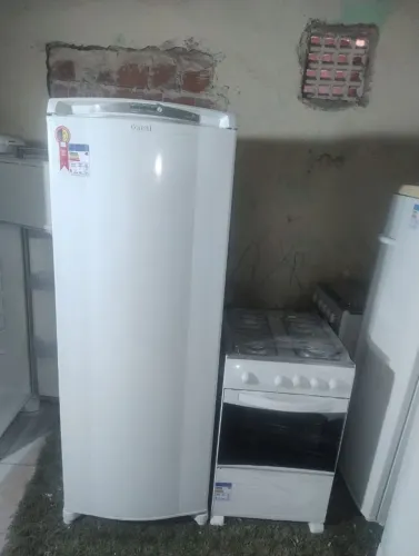 GELADEIRA E FOGÃO 