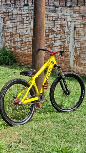 Gios 4TRIX 2025