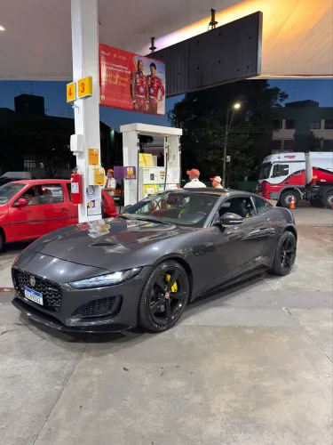 Jaguar F-Type 2.0 R-dynamic Coupe 300cv Aut. 2021