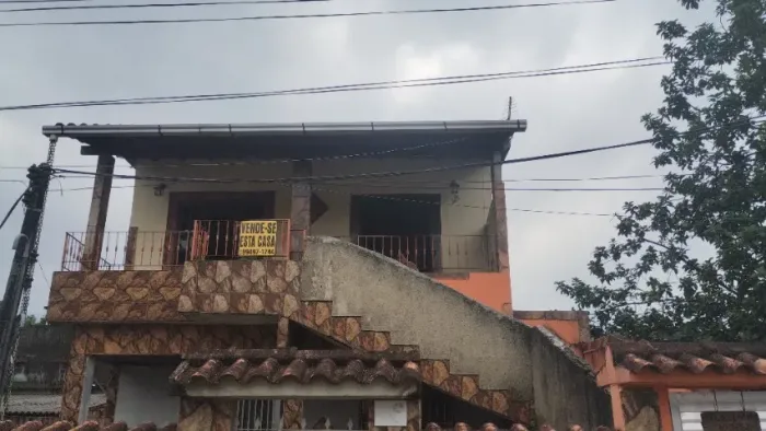 Casa em Piabetá no Jardim Nazareno ! Imóvel lindo pronto pra morar!