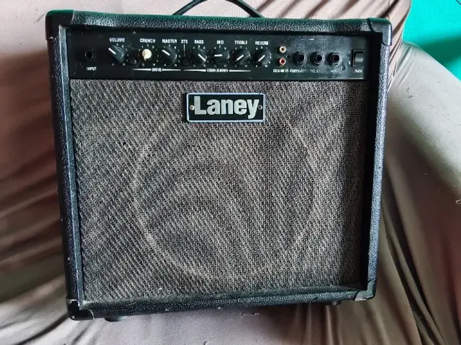 Amplificador de guitarra Laney LX35R