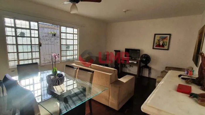 ÓTIMA CASA COM 3 QUARTOS, (1 SUÍTE) NO JARDIM AMÉRICA - BAURU / SP