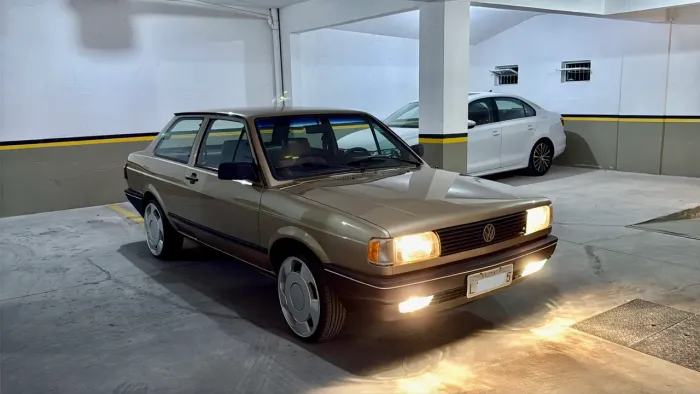 Volkswagen Voyage CL 1.8 (álcool) 1992