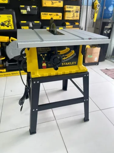 Serra de Bancada Stanley 2000Whats de potencia - Entrega gratis