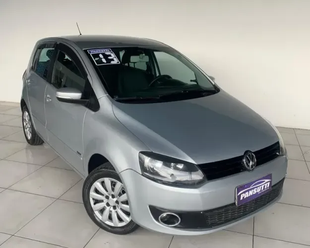 Volkswagen Fox Route 1.0 MI Total Flex 8V 5P 2013
