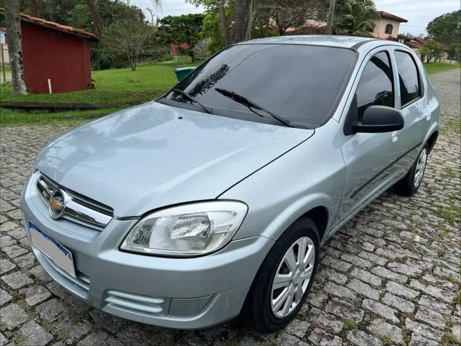 Chevrolet Prisma Sed. Maxx/ LT 1.4 8V Econof. 4P 2011