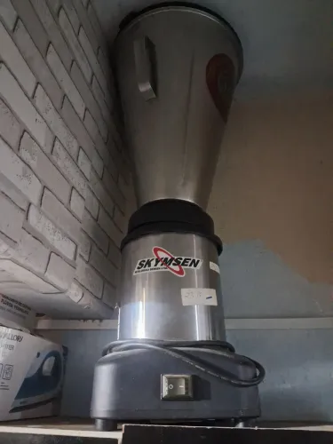 Liquidificador industrial 10 litros skymsen