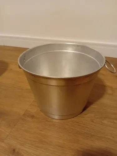 Balde para bebidas em alumínio 